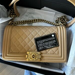 Chanel Boy Old Medium